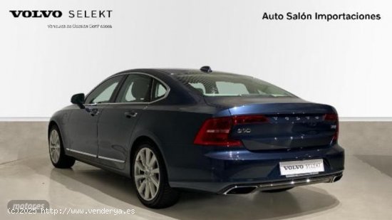 Volvo S 90 2.0 T8 INSCRIPTION 4WD AUTO 4P de 2018 con 105.125 Km por 29.900 EUR. en Asturias