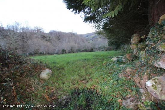 TERRENO CON EDIFICACIÓN - CANTABRIA