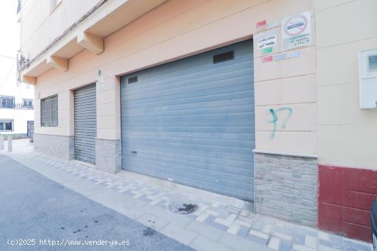  🚗 ¡OPORTUNIDAD EN ZONA PUERTA PURCHENA/PLAZA DE TOROS! 🚗 - ALMERIA 