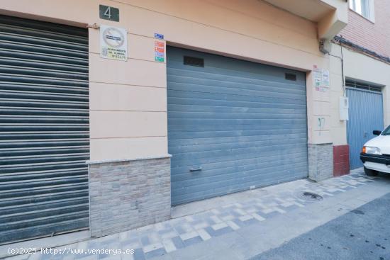 🚗 ¡OPORTUNIDAD EN ZONA PUERTA PURCHENA/PLAZA DE TOROS! 🚗 - ALMERIA