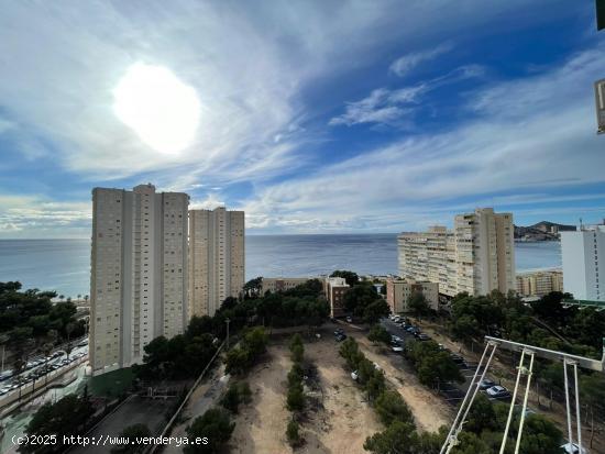 ¡Vive la Playa! Apartamento en Segunda Línea de Playa de Poniente - ALICANTE