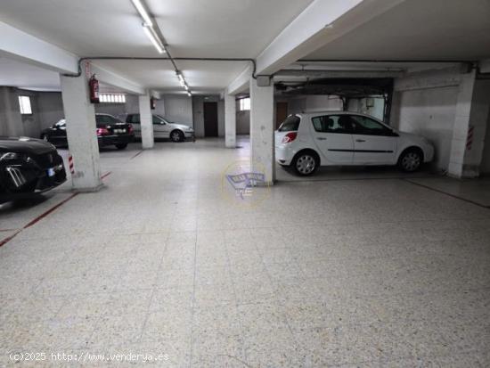 PLAZA DE GARAJE CON BODEGA ANEXA - PONTEVEDRA