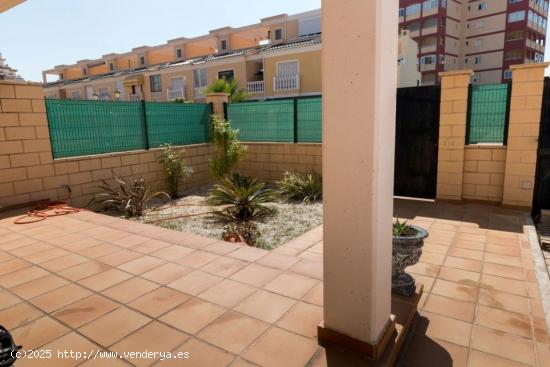 Duplex con piscina privada en Torrelamata - Torrevieja - ALICANTE