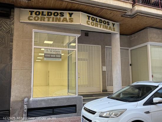 Se vende local comercial a solo 350 metros de la playa de Los Locos! - ALICANTE