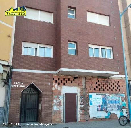  ¡LOCAL COMERCIAL EN BASTO EN CARRERA ALHADRA, ALMERIA! - ALMERIA 