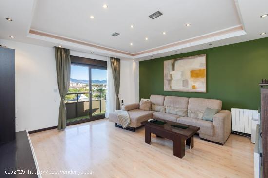 EN VENTA EN ALBAYDA VIVIENDA EN ESQUINA CON VISTAS DESPEJADAS - GRANADA