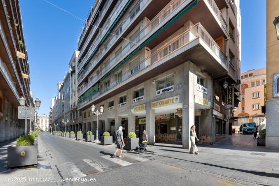  Piso junto a calle Ganivet - GRANADA 