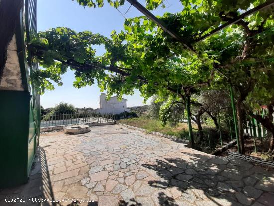 Gran chalet con piscina y escrituras - CACERES