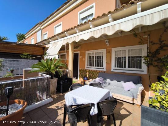 ¡¡¡ ALQUILER HABITACION-BUNGALOW EN URBANIZACION CON TERRAZA Y PISCINA !!! - ALICANTE