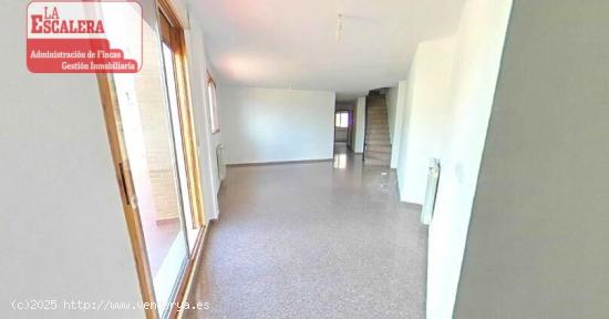 Se vende magnifico duplex con vistas despejadas, IBI - ALICANTE