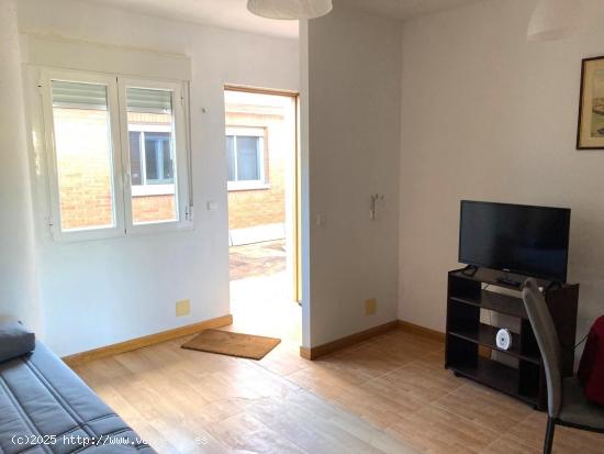 Apartamento reformado de una habitación en Navatejera - LEON