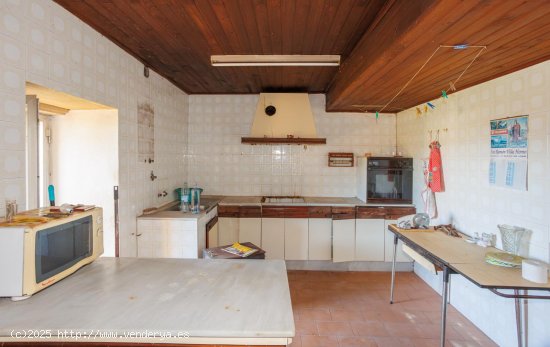 Casa en venta en Noia (La Coruña)