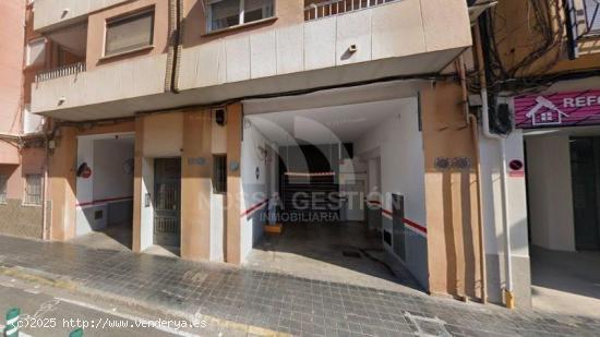  Se Vende Plaza de Garaje en Avda. Peset Aleixandre, Valencia - Fácil Acceso - VALENCIA 