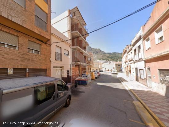 Inversión de Alto Potencial: Edificio en Obra Parada - Tavernes de la Valldigna, Valencia - VALENCI