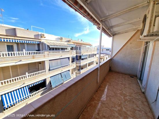 ATICO 1 DORMITORIO - GRAN TERRAZA - PISCINA COM. - PLAYA DEL CURA - ALICANTE