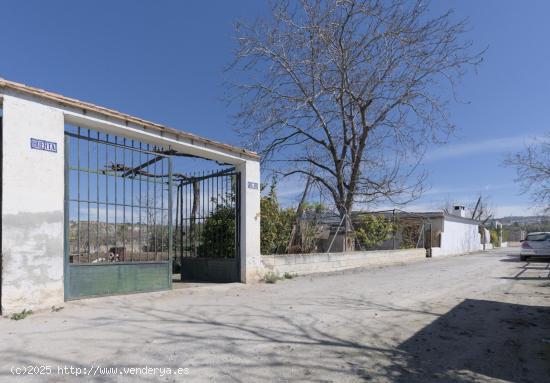 Finca Rústica con Encanto Natural 🌿 - GRANADA