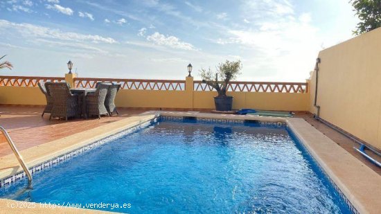 Villa en venta en Torrox (Málaga)