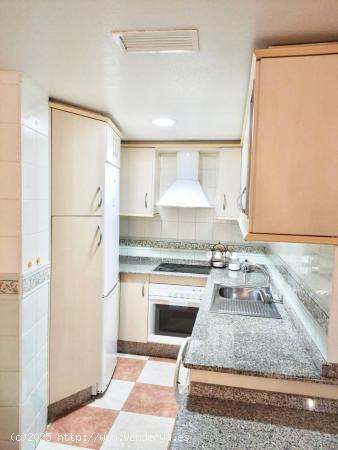 Apartamento de un dormitorios muy céntrico - MURCIA