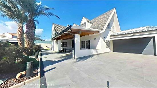 Espectacular chalet en venta en San Juan de Alicante - ALICANTE