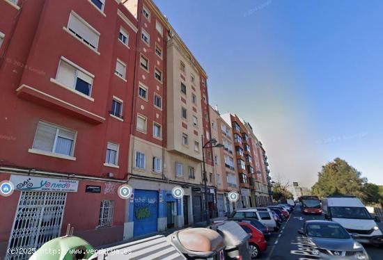  Se vende piso OKUPA en Valencia (Valencia) - VALENCIA 