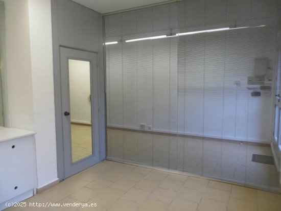 Local comercial en alquiler  en Barcelona - Barcelona