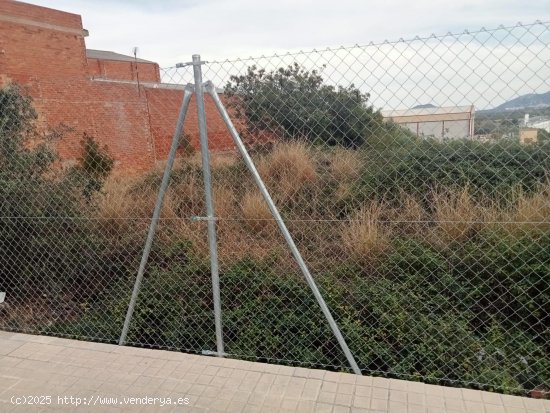 Suelo urbano en venta  en Ador - València