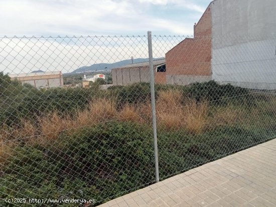 Suelo urbano en venta  en Ador - València