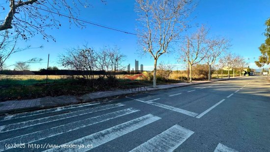 Suelo urbano en venta  en Torroella de Fluvià - Girona