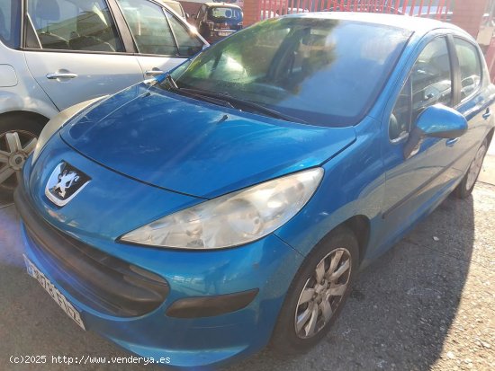  Peugeot 207 2007 - Cornellà 