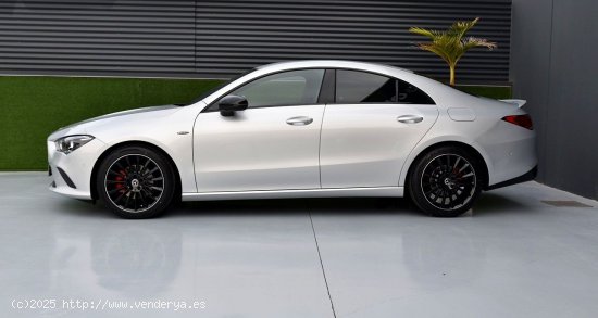 Mercedes Clase CLA  180 d Coupe Camara - Beniajan