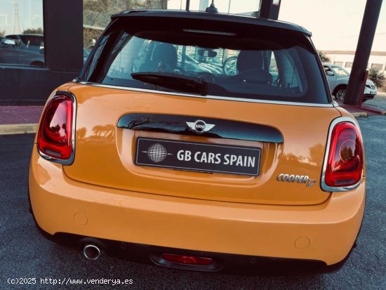 MINI Cooper D 115cv 3p - Elche