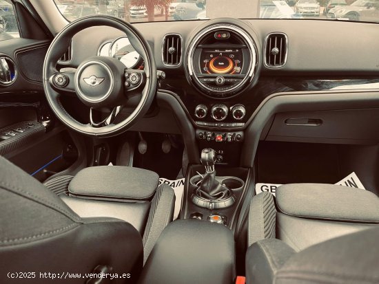 MINI Countryman MINI COUNTRYMAN COOPER D 150cv 5p - Elche