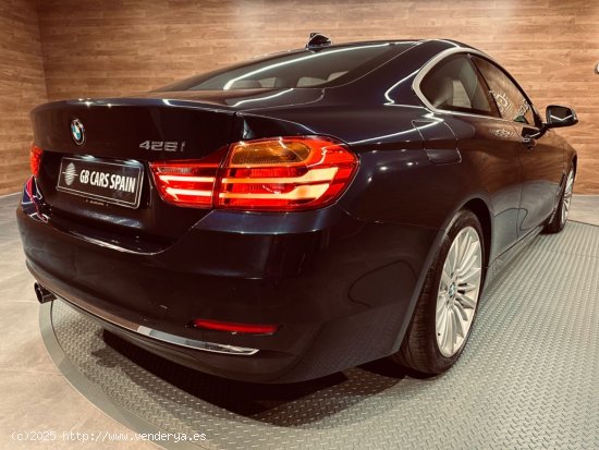 BMW Serie 4 BMW 428i Coupe 245cv Luxury y PAQUETE-M interior - Elche