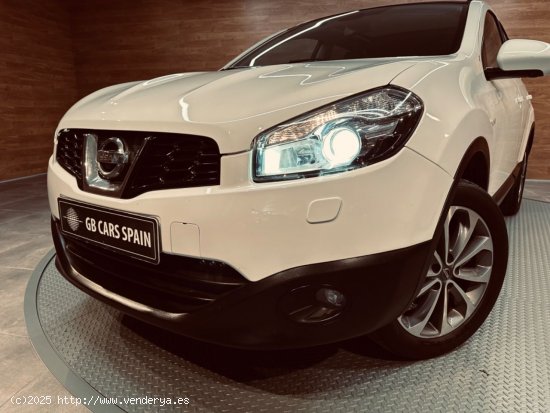 Nissan Qashqai NISSAN QASHQAI 2.0 TEKNA PREMIUM 4X2 CVT 17 5p - Elche