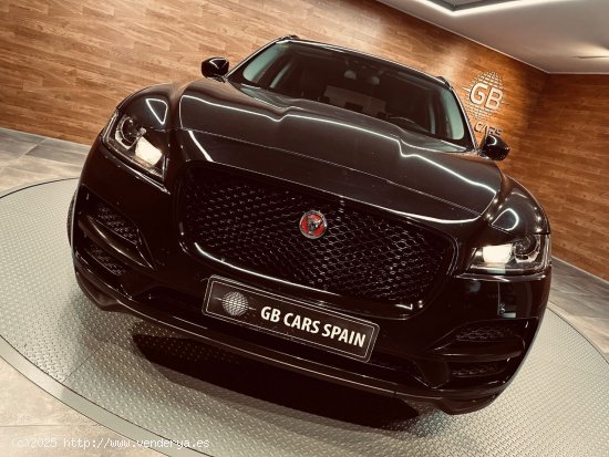 Jaguar F-Pace JAGUAR F Pace P20d 4awd  180cv - Elche