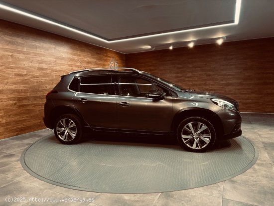 Peugeot 2008 PEUGEOT 2008 Allure 1.2 PureTech SS - Elche