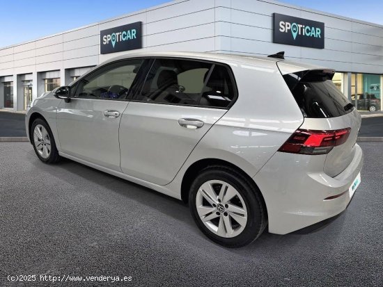 Volkswagen Golf   1.0 TSI 81kW (110CV) Life - zaragoza