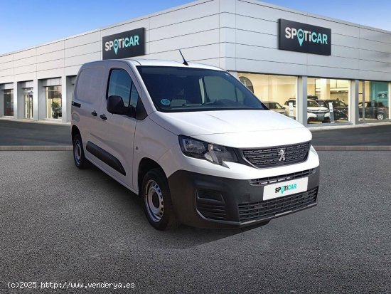 Peugeot Partner   Standard 600kg BlueHDi 73kW Pro - CANET D EN BERENGUER