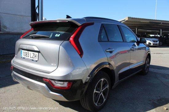 Kia Niro 1.6 GDi HEV 104kW (141CV) Concept - Madrid