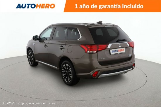 Mitsubishi Outlander 2.0 PHEV Kaiteki 4WD - 