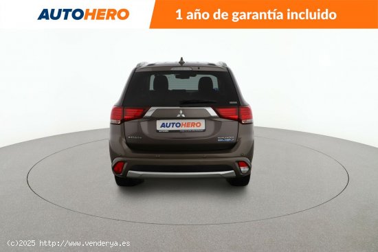 Mitsubishi Outlander 2.0 PHEV Kaiteki 4WD - 