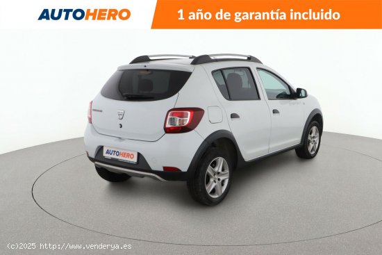 Dacia Sandero 0.9 TCe Stepway - 