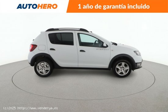 Dacia Sandero 0.9 TCe Stepway - 