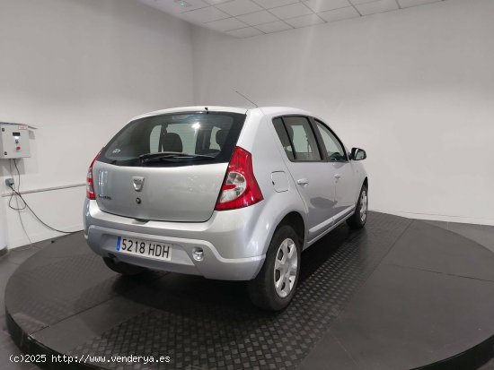 Dacia Sandero  1.2 Laureate Laureate - Barcelona