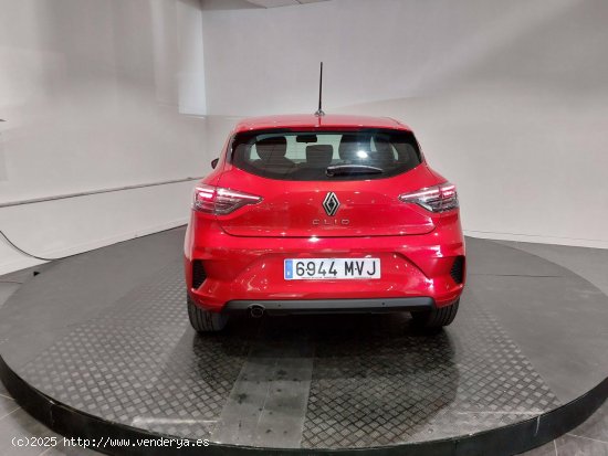 Renault Clio Clio TCe GLP Evolution 74kW Evolution - Barcelona