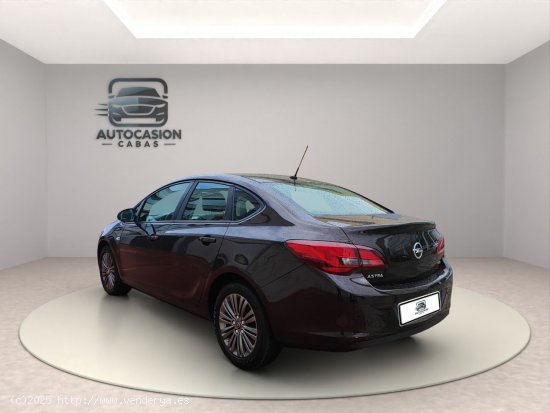 Opel Astra 1.6 CDTi S/S 110 CV Excellence - Gelves