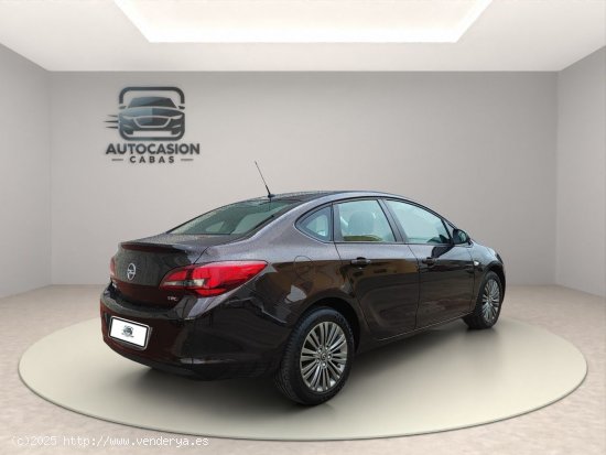 Opel Astra 1.6 CDTi S/S 110 CV Excellence - Gelves