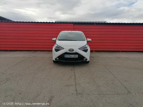 Toyota Aygo 1.0 VVT-I X-PLAY 5P - Palma