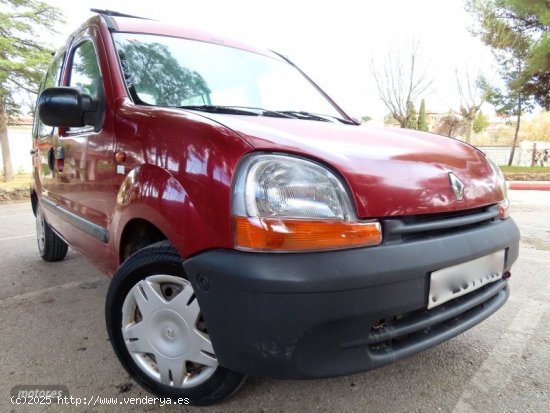 Renault Kangoo 1.9 D KLIMA A/C-C/E/E-D/A-CD de 1998 con 390.000 Km por 1.300 EUR. en Granada