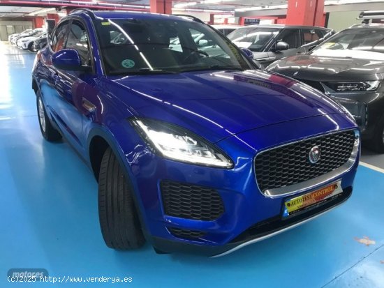 Jaguar E-Pace D150 AWD AUTO de 2018 con 90.000 Km por 20.975 EUR. en Barcelona